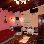 Arhontiko Kordopati Traditional