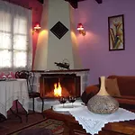 Arhontiko Kordopati Traditional Daras