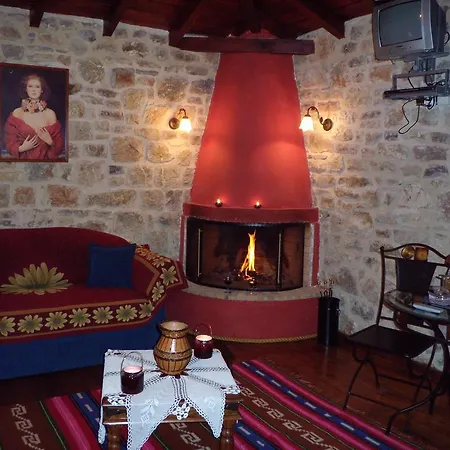 Arhontiko Kordopati Traditional Daras