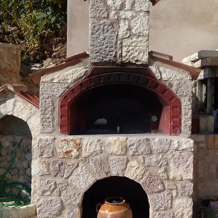 Arhontiko Kordopati Traditional 4*