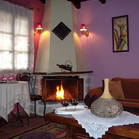 Arhontiko Kordopati Traditional Daras